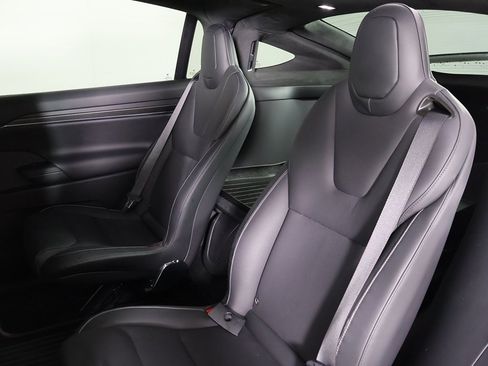 Used 2023 Tesla Model X Plaid image 26