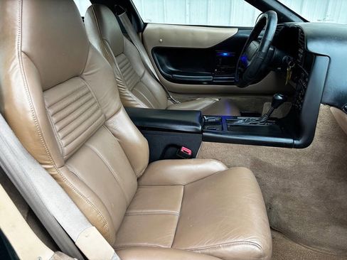 Used 1995 Chevrolet Corvette Coupe image 15