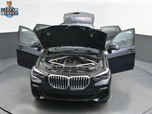 Used 2022 BMW X5 xDrive40i w/ M Sport Package AWD/4WD image 53