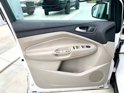 Used 2013 Ford Escape SEL image 10