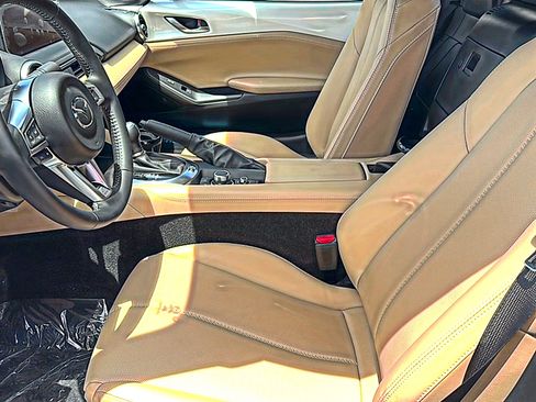 New 2026 MAZDA MX-5 Miata RF Grand Touring RWD image 13