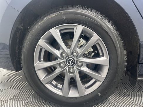 Used 2022 MAZDA MAZDA3 s image 9