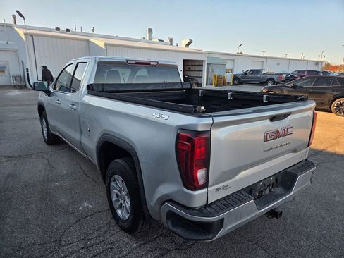 Used 2020 GMC Sierra 1500 SLE w/ SLE Value Package image 14