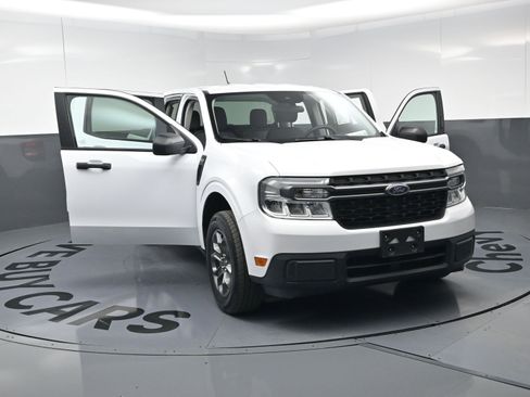 Used 2023 Ford Maverick XLT image 22