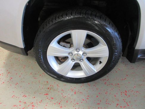 Used 2013 Jeep Compass Latitude image 23
