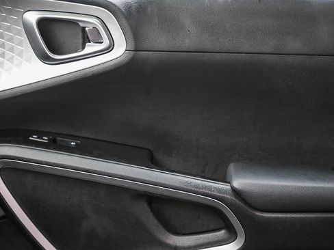 Used 2024 Kia Soul LX w/ Option Group 015 image 20