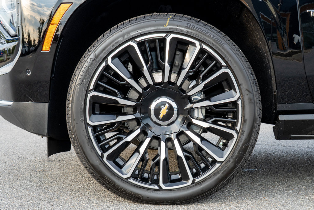 New 2026 Chevrolet Tahoe High Country AWD/4WD image 41