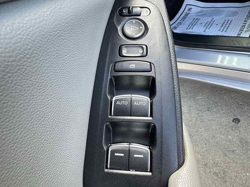 Used 2019 Honda Accord LX image 24