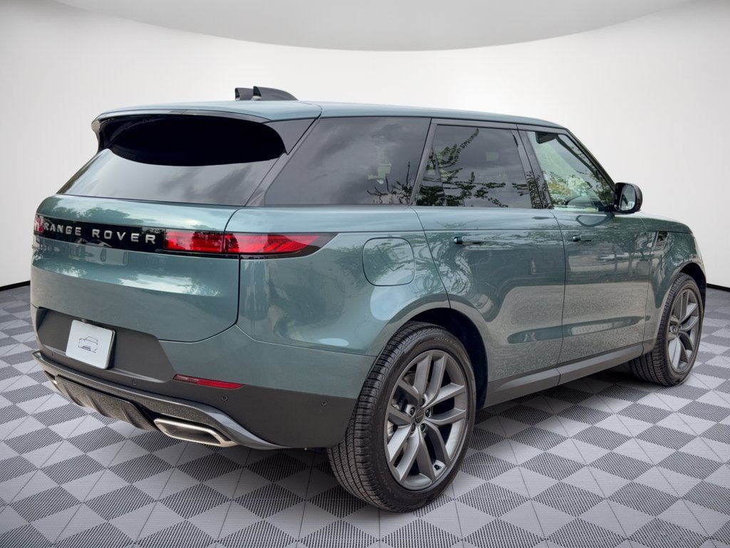 New 2027 Land Rover Range Rover Sport SE AWD/4WD image 9