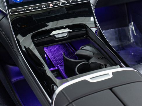 Used 2024 Mercedes-Benz EQE 350+ 4MATIC Sedan image 19