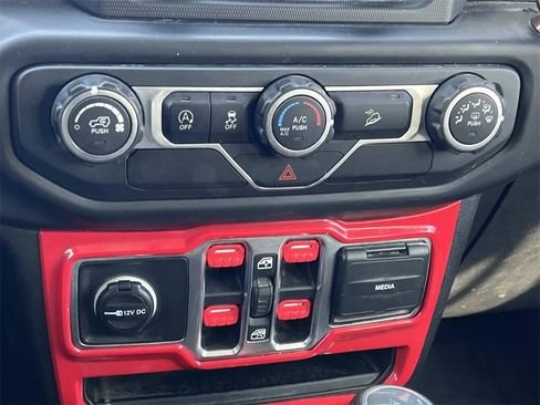 Used 2019 Jeep Wrangler Unlimited Sport S image 20