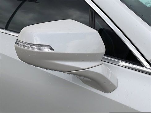 Used 2021 Cadillac XT4 Premium Luxury w/ Driver Awareness Package image 10