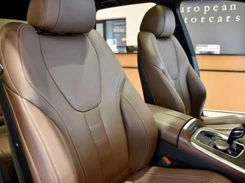 Used 2022 BMW X5 xDrive40i w/ Premium Package image 25