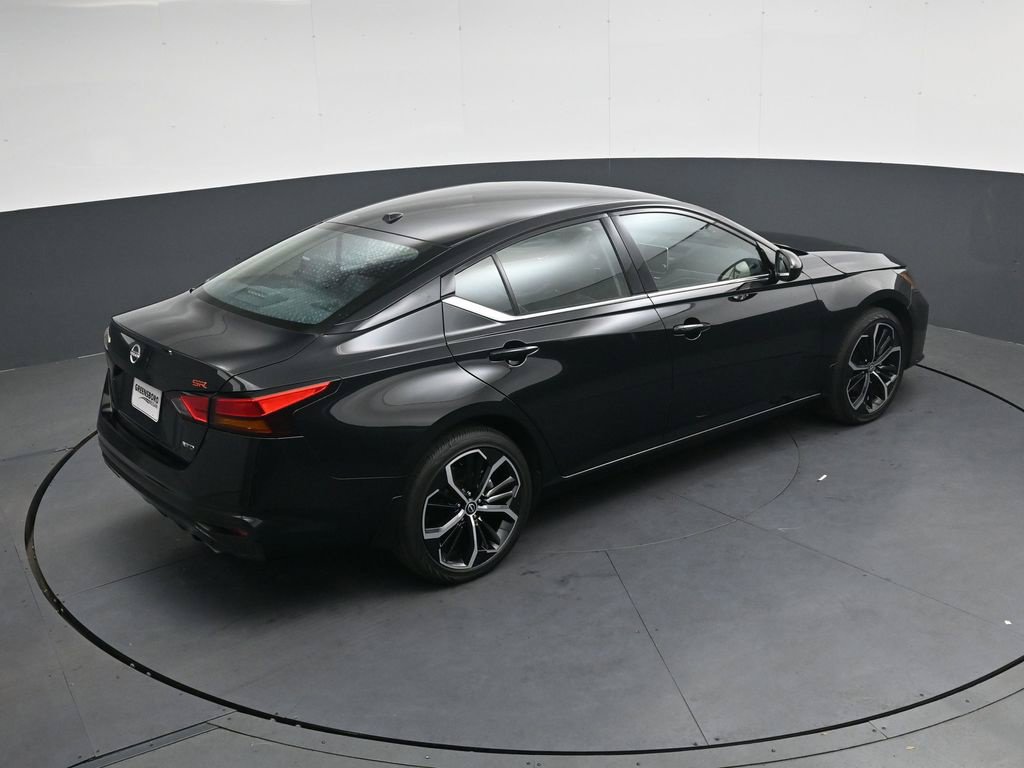 Certified 2025 Nissan Altima 2.5 SR AWD/4WD image 28