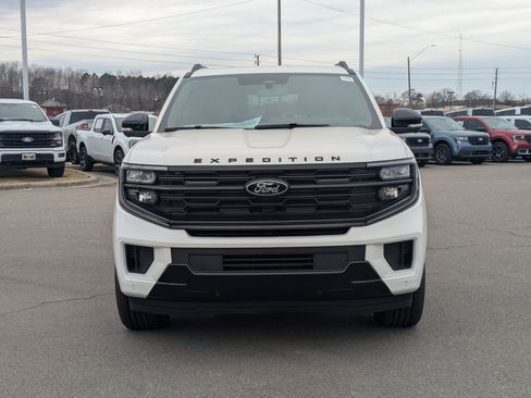 New 2026 Ford Expedition Max Platinum w/ Stealth Performance Package image 9
