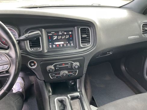 Used 2022 Dodge Charger Police image 19