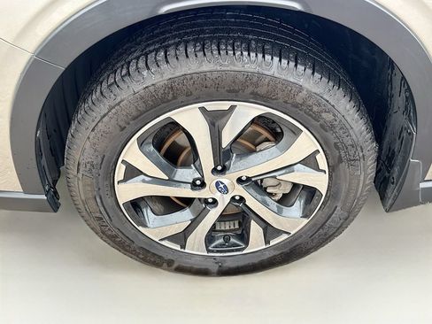 Used 2020 Subaru Outback Limited w/ Popular Package #2 AWD/4WD image 42