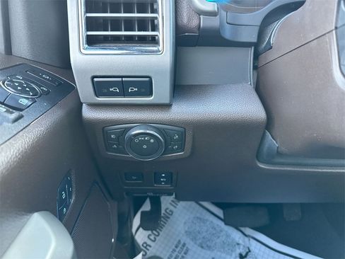 Used 2017 Ford F350 King Ranch w/ King Ranch Ultimate Package image 18