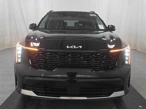 Used 2025 Kia Sorento EX AWD/4WD image 10