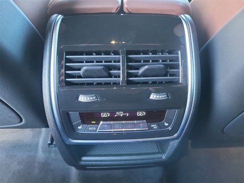 New 2026 BMW X6 xDrive40i w/ Climate Comfort Package image 33