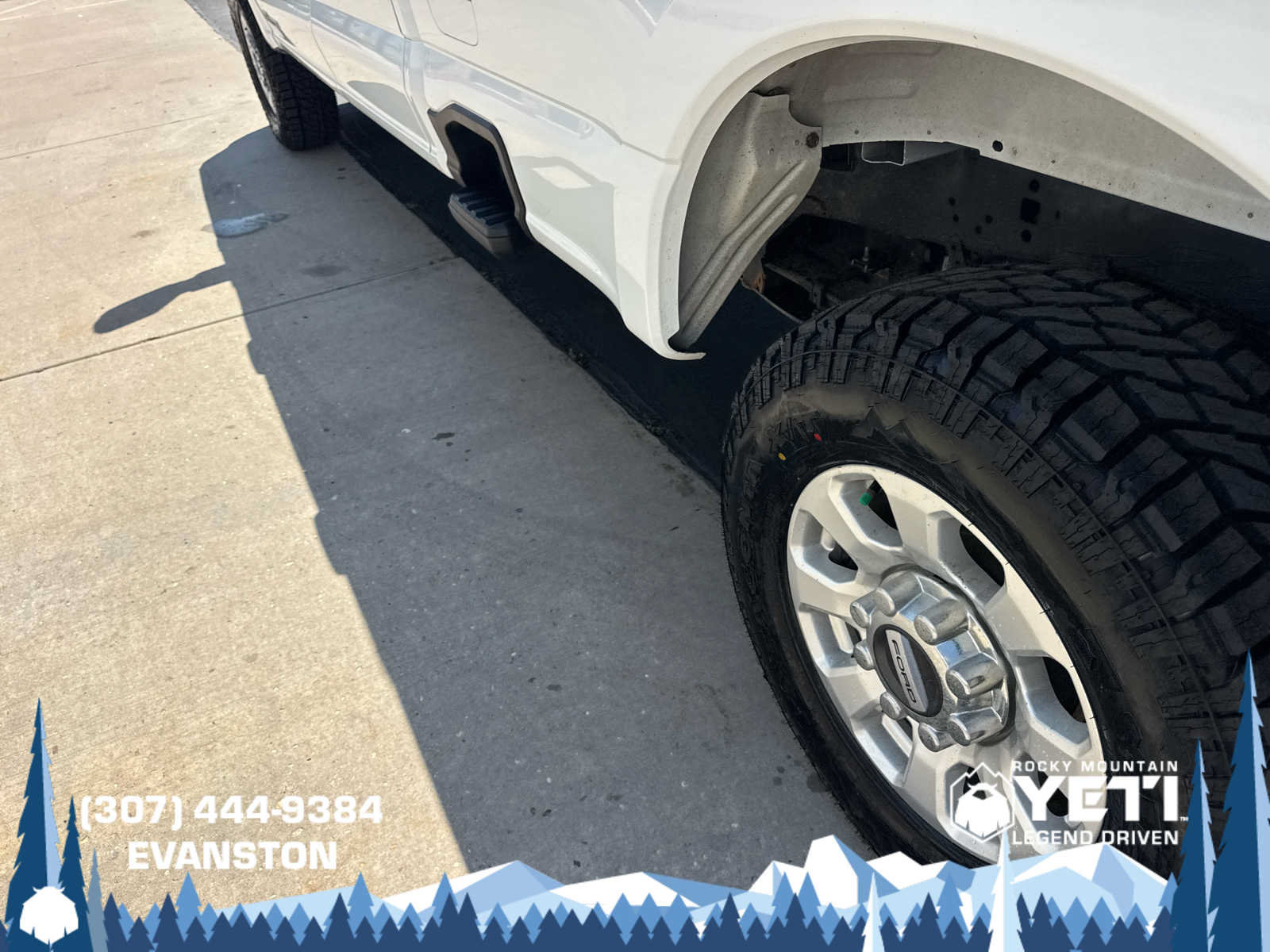 Used 2024 Ford F250 XLT w/ FX4 Off-Road Package AWD/4WD image 19