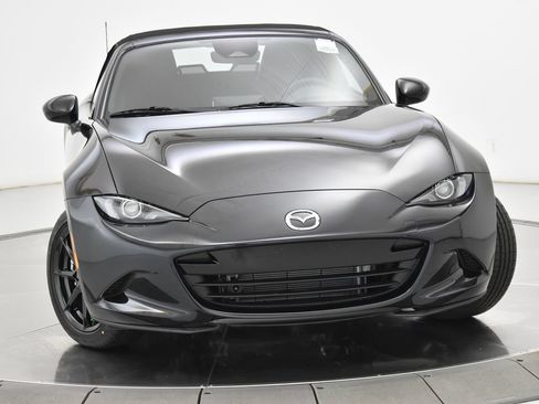 New 2026 MAZDA MX-5 Miata Sport w/ Interior Package RWD image 4