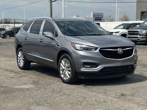 Used 2020 Buick Enclave Essence w/ Trailering Package, 5000 lbs. image 1
