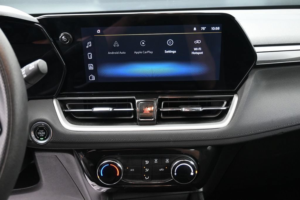 Used 2025 Chevrolet TrailBlazer LT FWD image 15