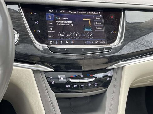 Used 2021 Cadillac XT6 Premium Luxury image 27