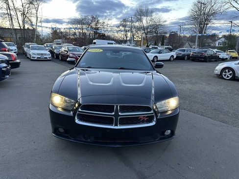 Used 2013 Dodge Charger R/T image 2