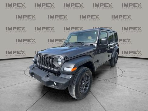 Used 2025 Jeep Wrangler Unlimited Sport AWD/4WD image 1