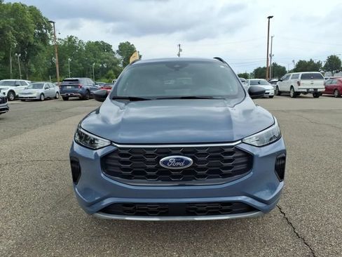 Certified 2024 Ford Escape ST-Line w/ Tech Pack #1 AWD/4WD image 2
