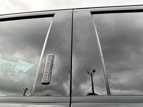 Used 2022 Ford F250 Lariat w/ Lariat Ultimate Package image 13