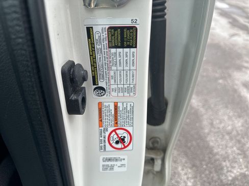 Used 2018 Subaru Forester 2.5i Premium w/ Popular Package #2A image 13