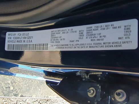 Used 2024 RAM 1500 Laramie image 26