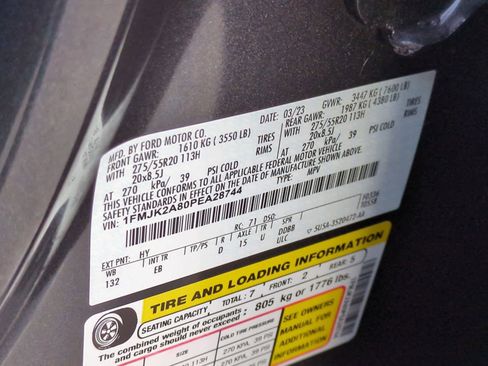 Used 2023 Ford Expedition Max Limited image 39