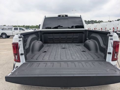 Used 2026 RAM 3500 Limited AWD/4WD image 7