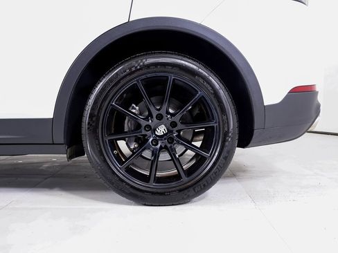 Certified 2022 Porsche Cayenne image 24