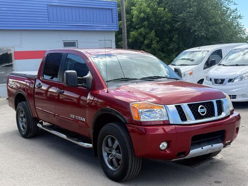 Used 2015 Nissan Titan PRO-4X AWD/4WD image 2