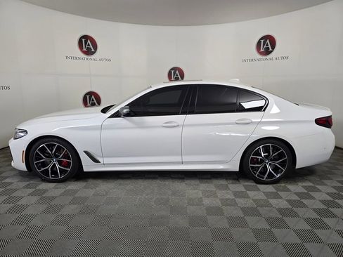 Used 2021 BMW M550i xDrive w/ Executive Package image 6