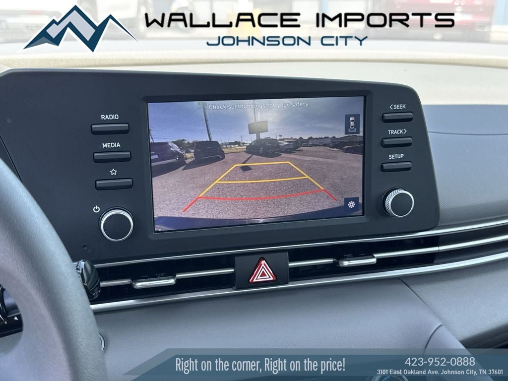 Used 2023 Hyundai Elantra SEL w/ Cargo Package FWD image 23