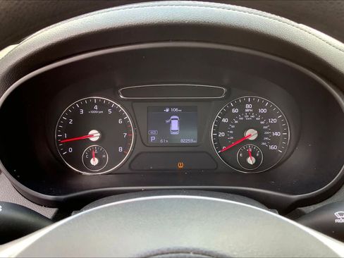 Used 2020 Kia Sorento LX V6 image 25