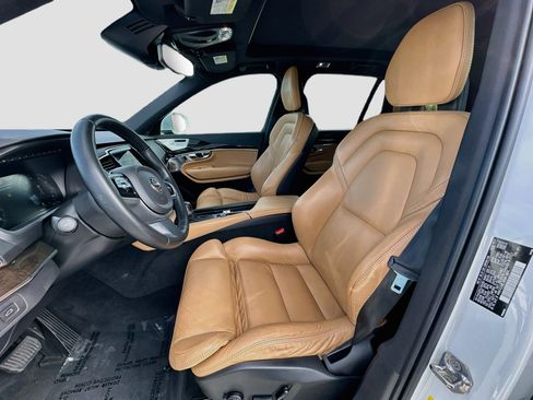Used 2018 Volvo XC90 T6 Momentum w/ Convenience Package AWD/4WD image 20