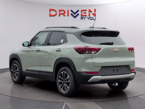 New 2026 Chevrolet TrailBlazer LT w/ Convenience Package image 3