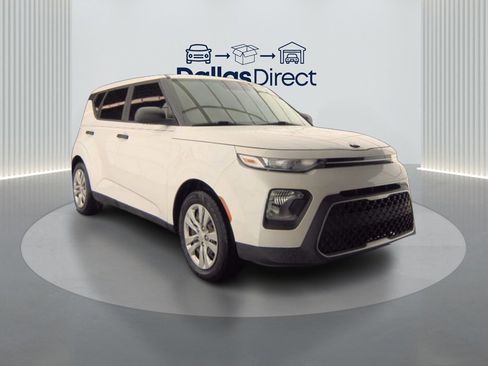 Used 2020 Kia Soul LX image 8