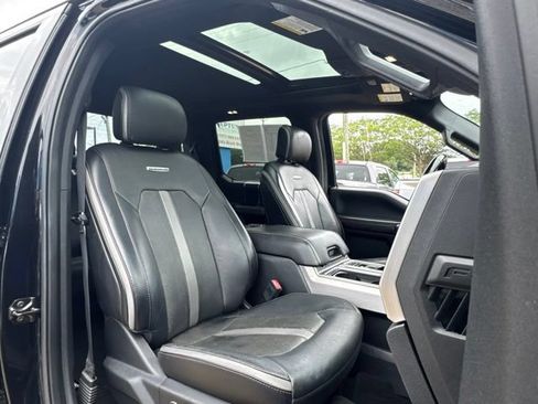 Used 2019 Ford F150 Platinum w/ Equipment Group 701A Luxury AWD/4WD image 17
