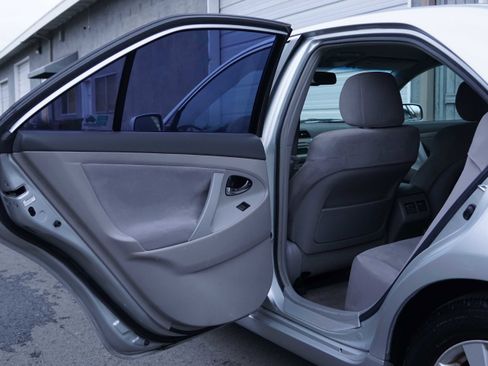 Used 2008 Toyota Camry Hybrid image 27