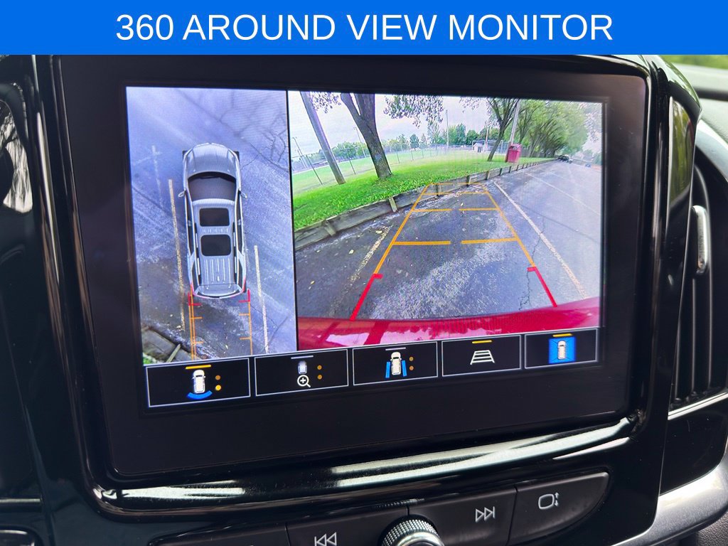 Used 2023 Chevrolet Traverse RS w/ LPO, Floor Liner Package AWD/4WD image 5