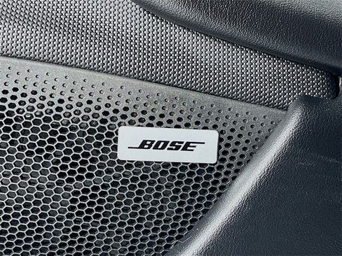 Used 2021 Porsche Taycan 4S image 10