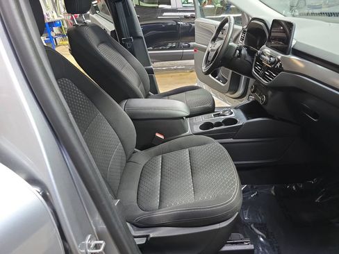Used 2023 Ford Escape Active AWD/4WD image 11